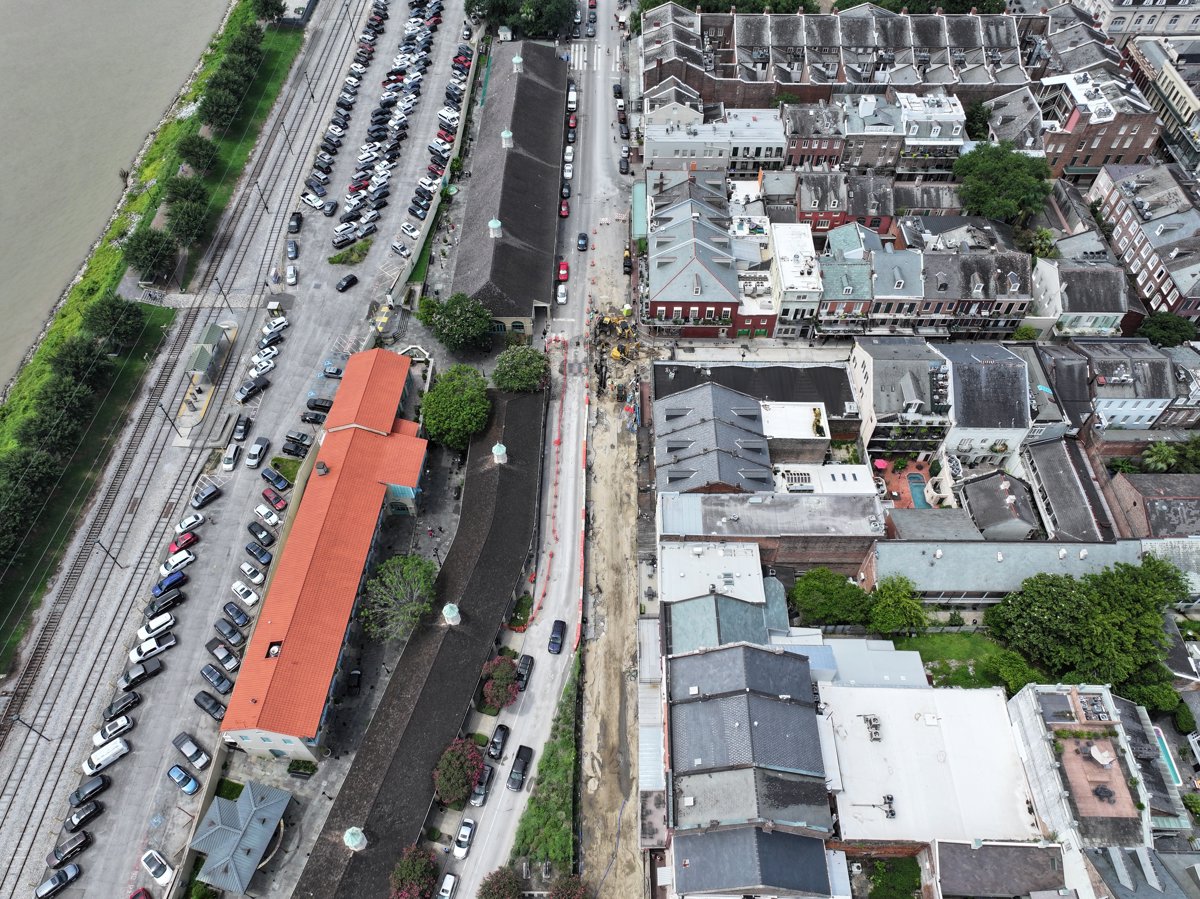 800-900 blocks of Decatur St